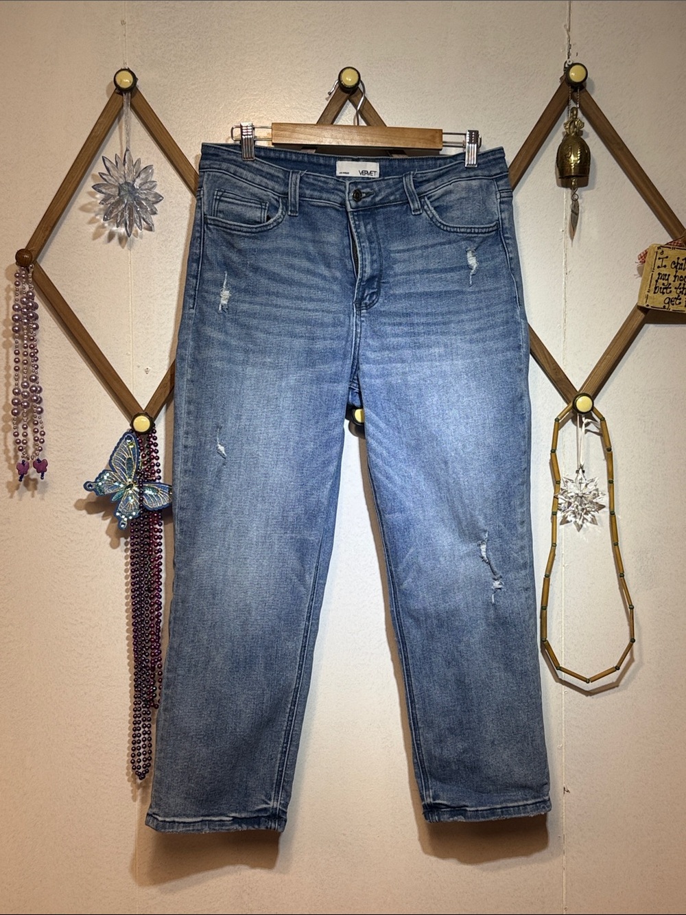 VERVET BY FLYING MONKEY Medium Blue Cropped Distressed Jeans